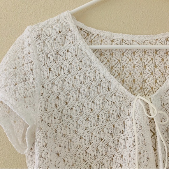 White Tie Textured Top - Picture 3 of 4